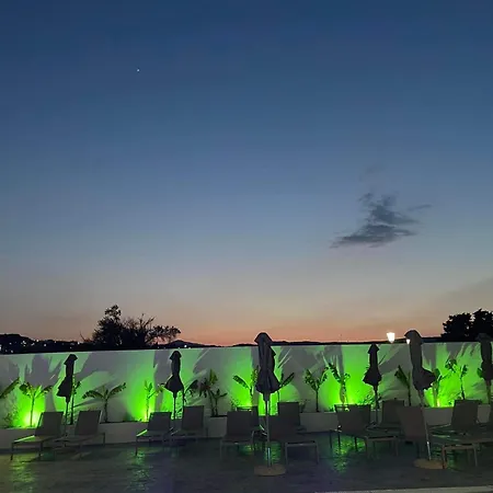 ホテル Fresh ファリラキ