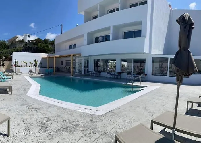 Fresh Hotel 3*