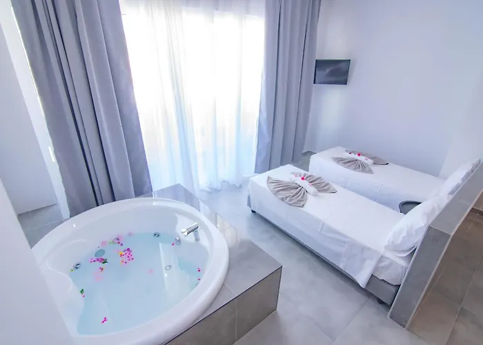 Fresh Hotel 3*