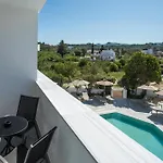 Fresh Hotel