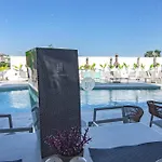 Fresh Hotel
